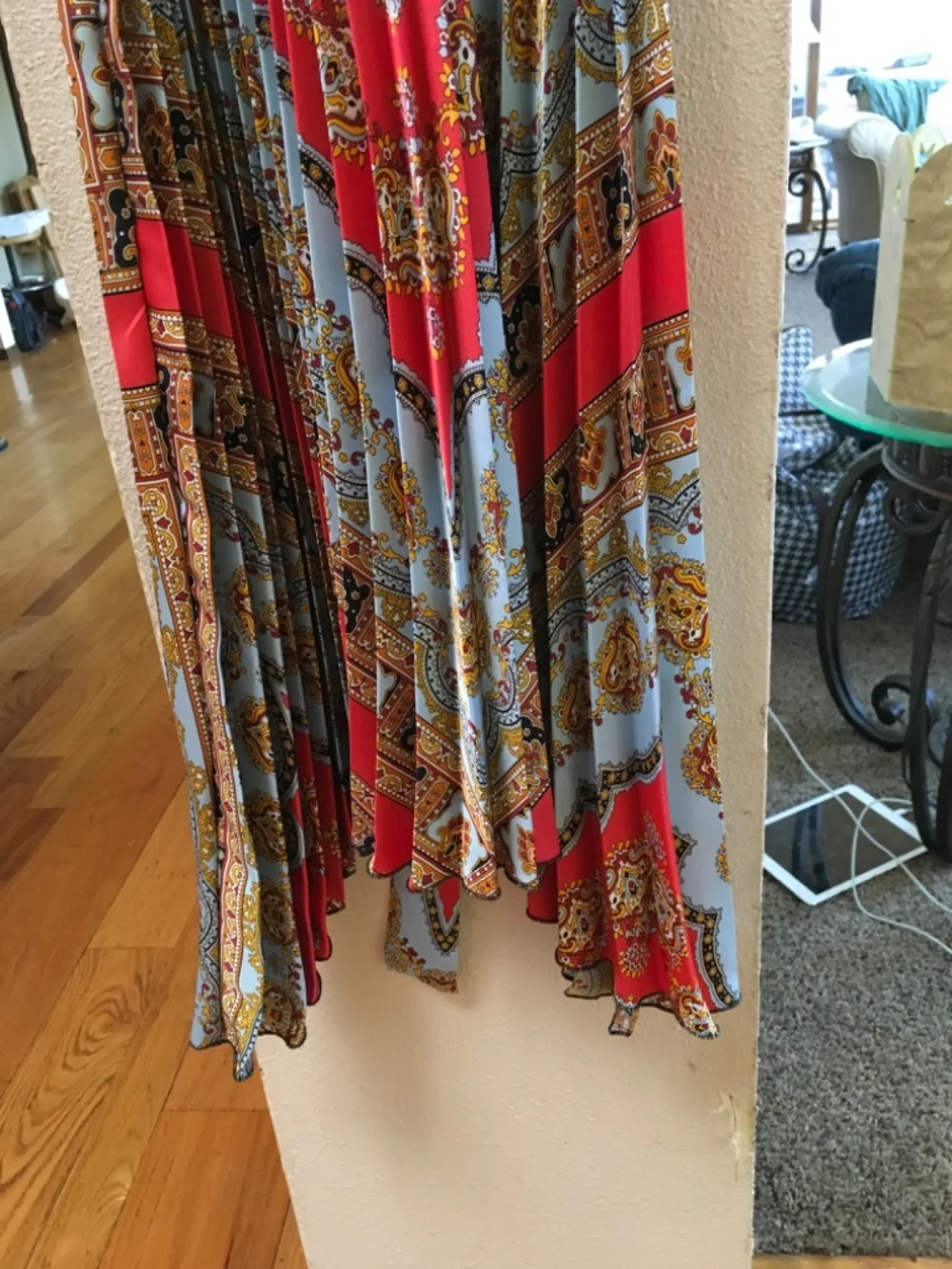 Zara Maxi Dress With Pleated Skirt - Picture 5 of 5